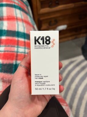 K18 Leave-In Molecular Repair Hair Mask - White & Orange